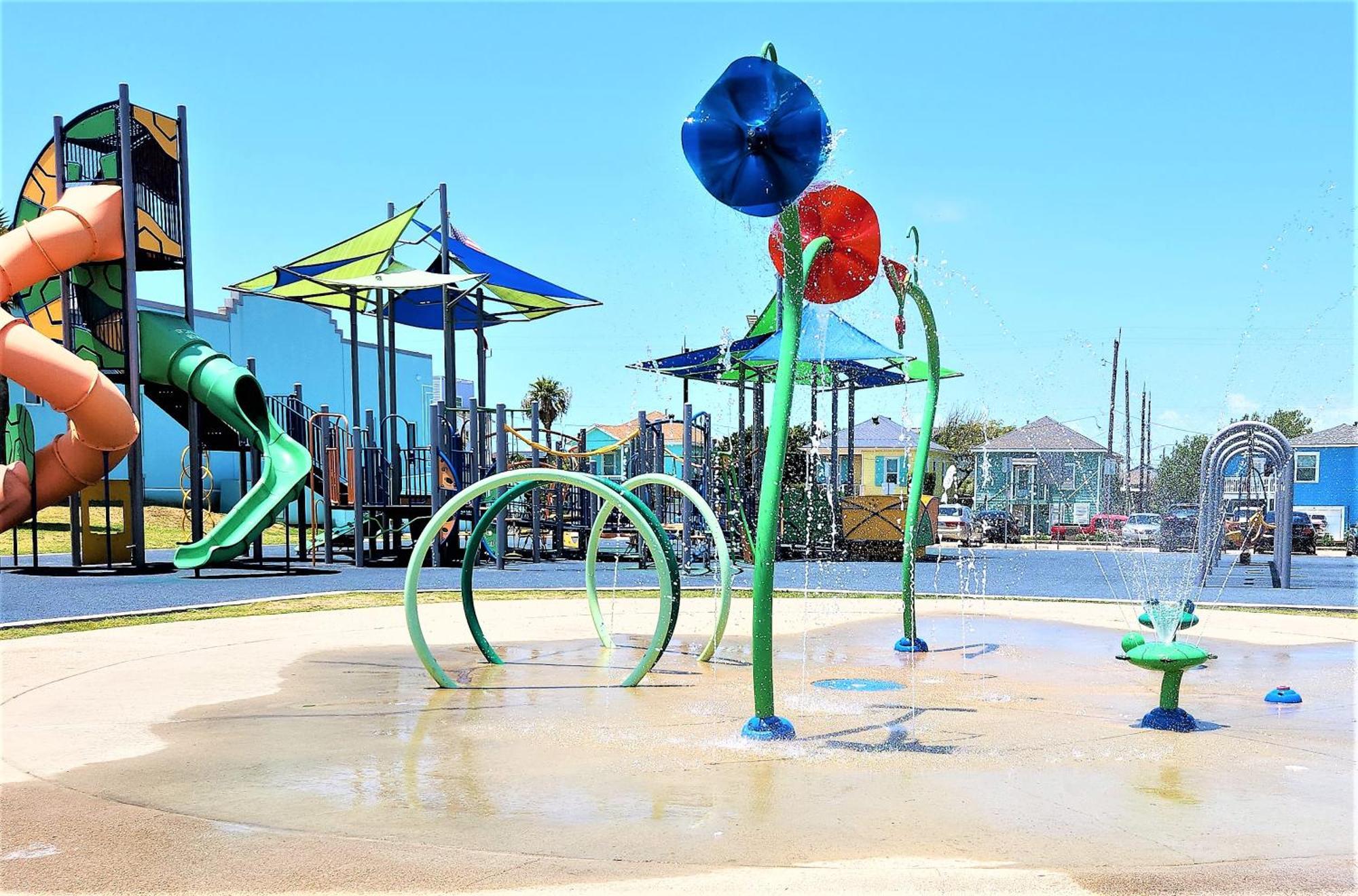 Casaazul-2605A-Couples Retreat By Beach & Pleasure Pier 1 Block Away- 2Bed 2Bath- 7 Minutes To Cruise Terminal Galveston Exterior foto